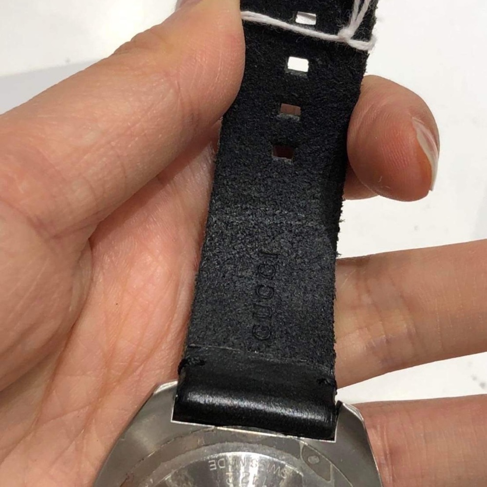 Gucci Mens Watch - Picture 13 of 13